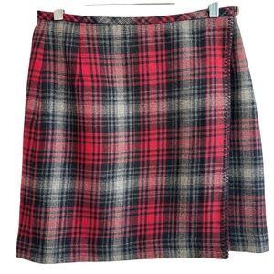 Eddie Bauer 100% Wool Wrap Skirt Size 8 Red Plaid Lined Vintage Academia Classic